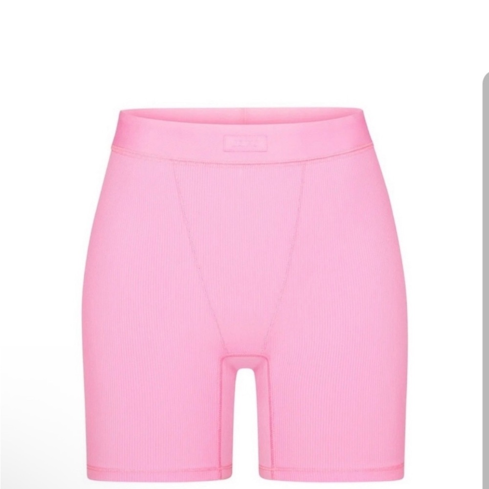 🍬 SKIMS Soft Lounge Rib Boxer |  Bubble Gum | XS | NWT 🍬 - Picture 4 of 7